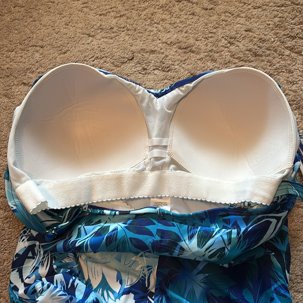 NWOT Swimsuits for All Blue and White Patterned One Piece Size 22 - Picture 5 of 9